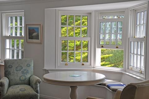 Trevennen West Grove Hill, St Mawes, Truro, TR2 5BJ