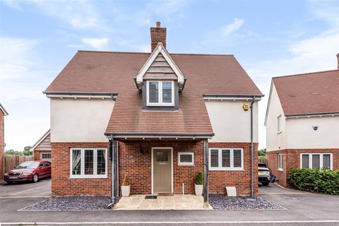 12 Bargain Close, Nursling, Southampton, SO16 0AX