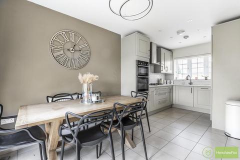 12 Bargain Close, Nursling, Southampton, SO16 0AX
