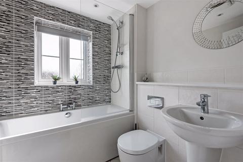 46 Knights Meadow, North Baddesley, Southampton, SO52 9AF