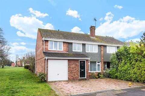 5 Alder Close, Whitenap, Romsey, SO51 5SJ