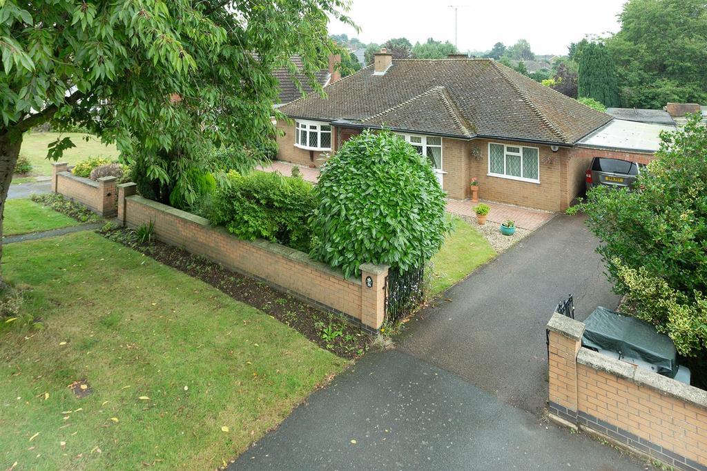 Fairfield Road, Market Harborough 3 bed detached bungalow £650,000