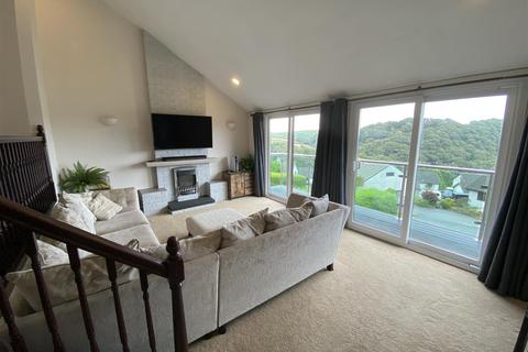7 Creekside View, Tresillian, Truro, TR2 4BS