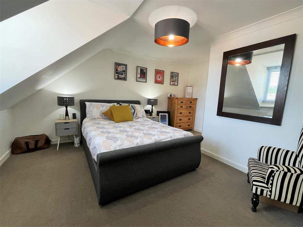 Bedroom One 1.jpeg