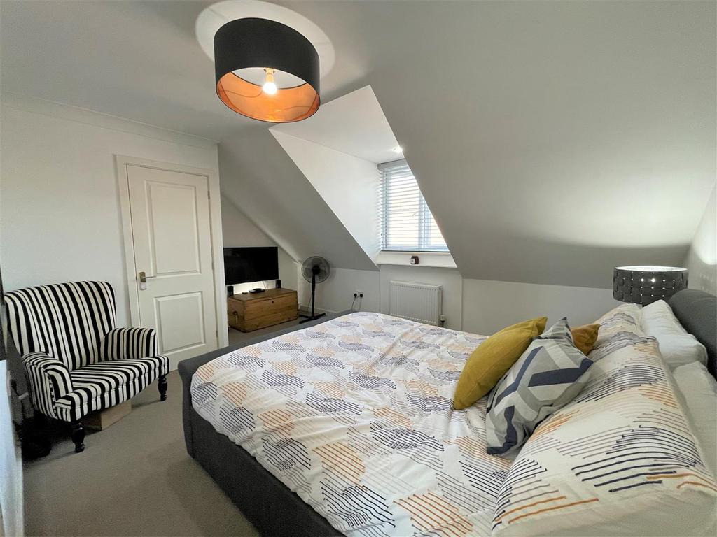 Bedroom One.jpeg