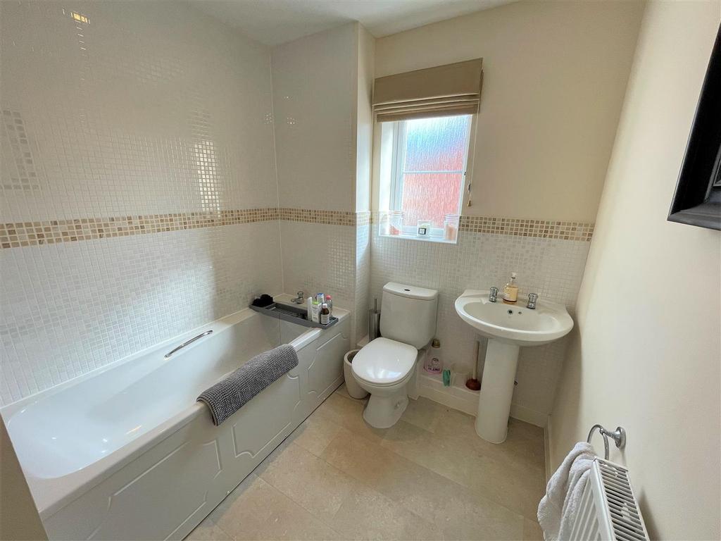 Bathroom.jpeg