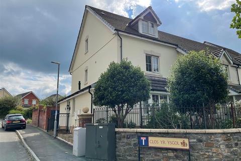63 Alban Road, Llanelli, SA15 1EP