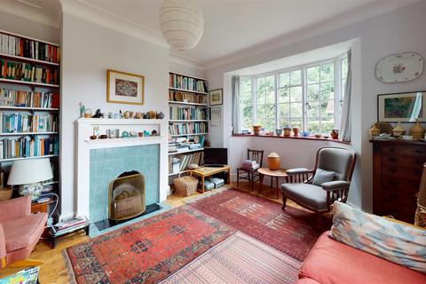 6 Downs Road, Canterbury, CT2 7AY