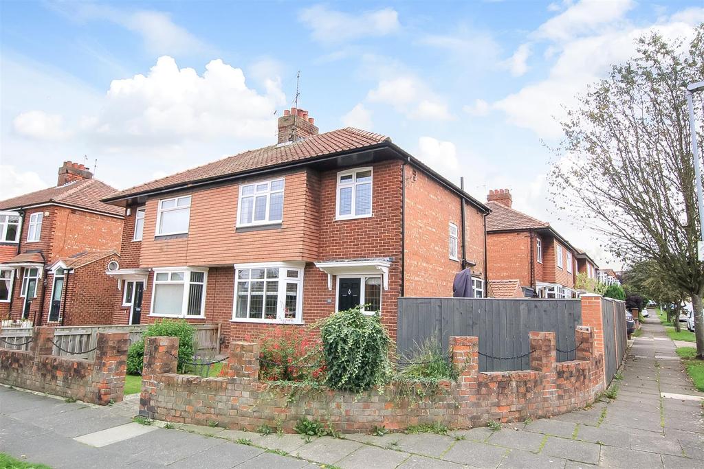 Staindrop Road, Darlington 3 bed semidetached house £250,000