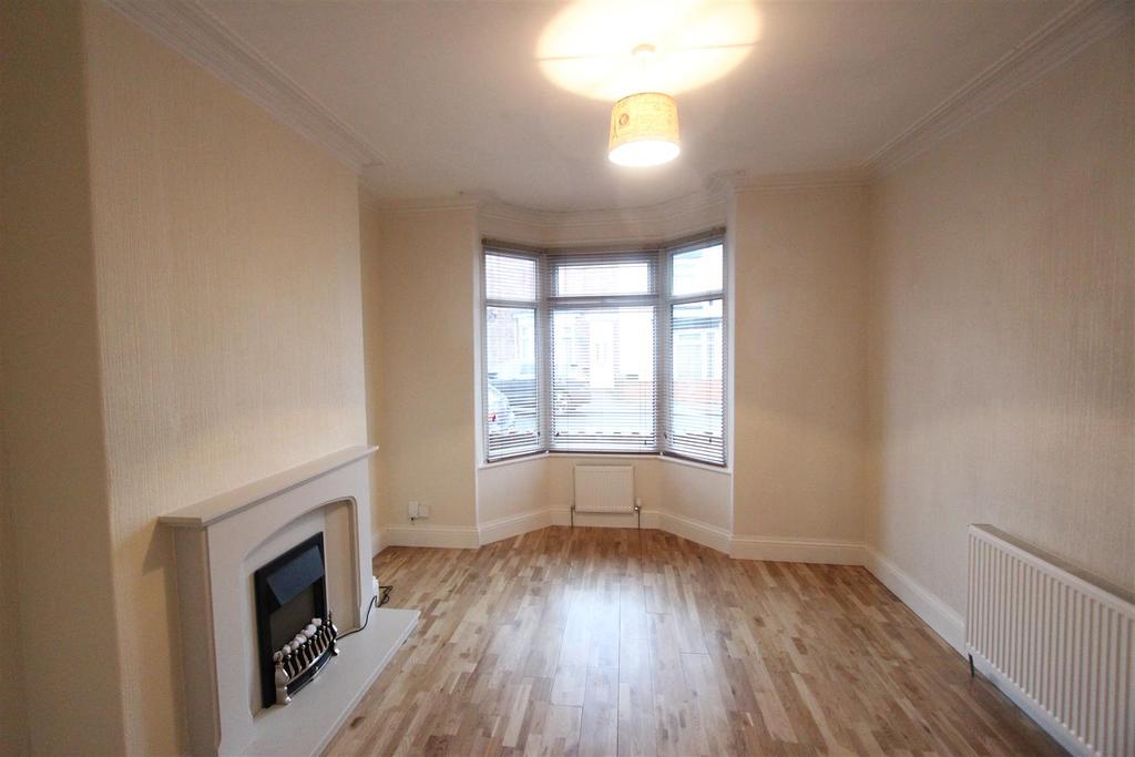 Eastbourne Road, Darlington 2 bed terraced house £495 pcm (£114 pw)