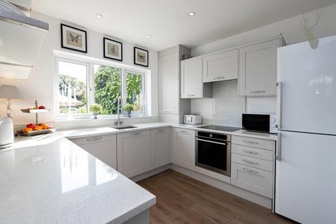 8a Ivy Chimneys, Epping, CM16 4EL