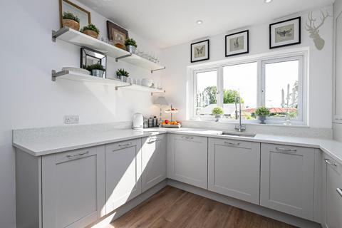 8a Ivy Chimneys, Epping, CM16 4EL