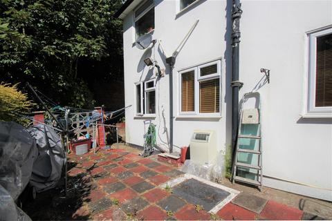 31 Three Corners, Bexleyheath, DA7 6HF