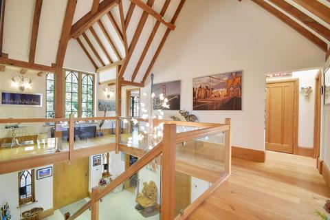 Ramsden Dingleden, Benenden, Cranbrook, TN17 4JT