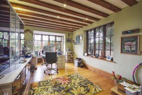 Ramsden Dingleden, Benenden, Cranbrook, TN17 4JT