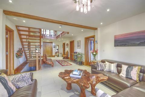 Ramsden Dingleden, Benenden, Cranbrook, TN17 4JT
