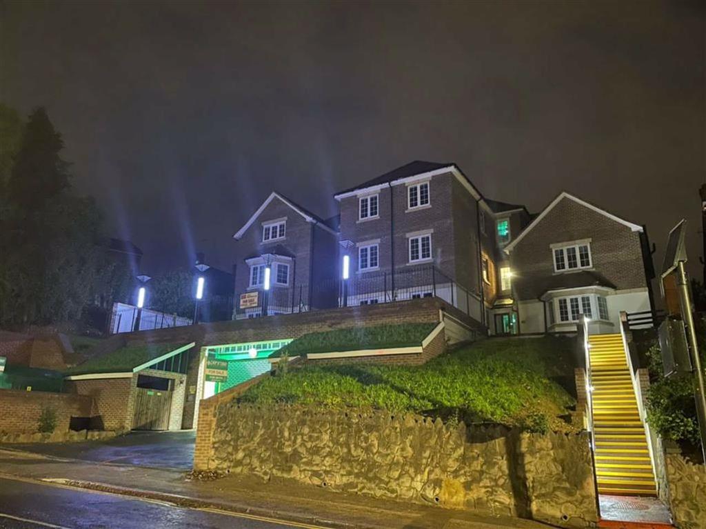 London Road, Luton 1 bed flat for sale £250,000