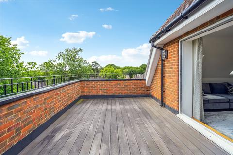 2 bedroom penthouse for sale, Ducks Hill Road, Northwood, Middlesex, HA6