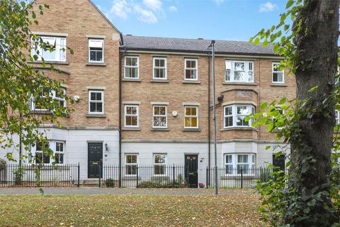41 Tuke Grove, Wakefield, WF1 4SL