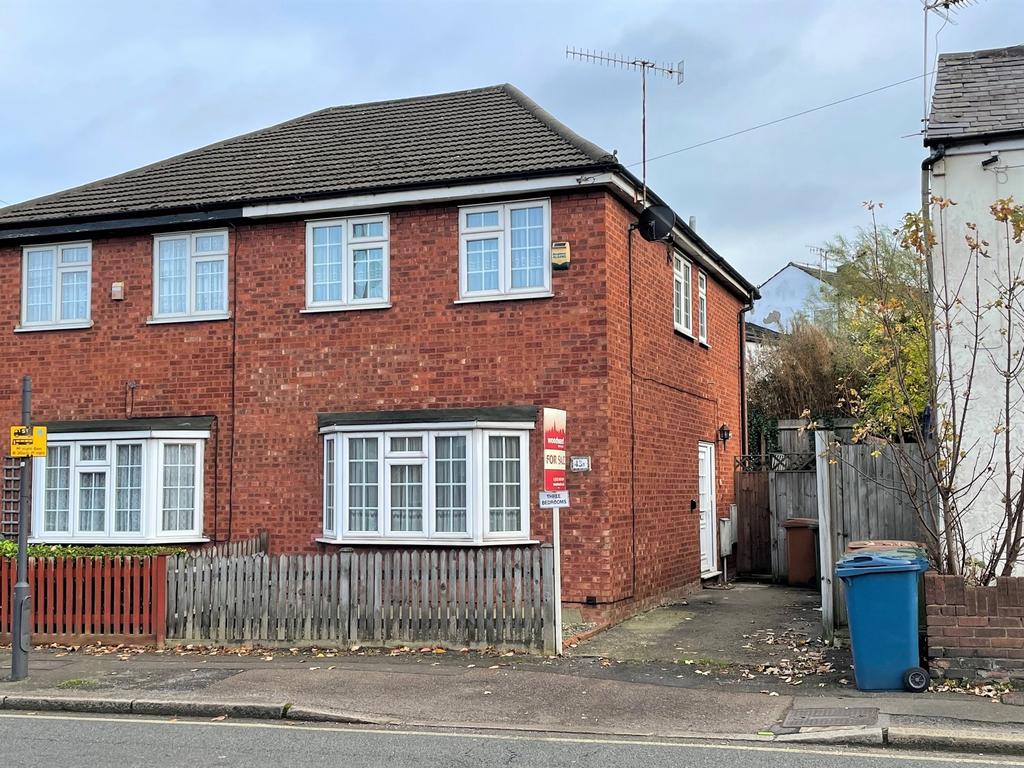 Lower Road, Harrow on the Hill, HA2 3 bed semidetached house £475,000