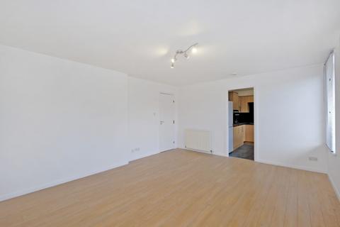 2 bedroom flat to rent, Marywell Street, City Centre, Aberdeen, AB11