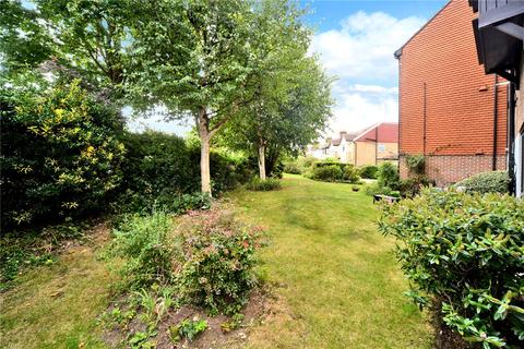 28 Chelsea Gardens, Sutton, SM3 9TN