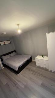 undefined, Room 4, Ilsham Grove