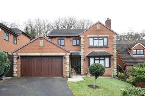 4 bedroom detached house to rent, Highfield, Standish, Wigan, WN6 0EJ