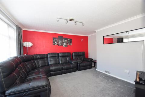 16 Sheppey Close, Erith, DA8 2JX