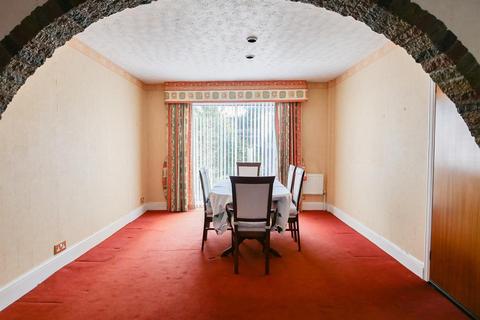 5 Aylesbury Crescent, Bristol, BS3 5NW
