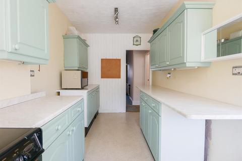 5 Aylesbury Crescent, Bristol, BS3 5NW