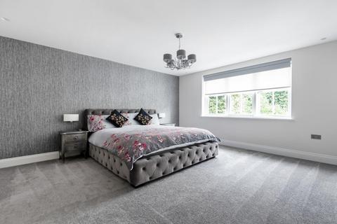 Chapel Porth Fearn Close, East Horsley, Leatherhead, KT24 6AD