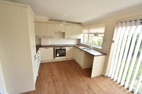 3 bedroom detached house to rent, Sunningdale Avenue, Mildenhall, Bury St.Edmunds, Suffolk, IP28