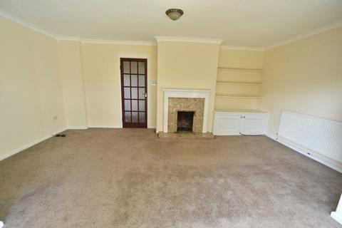 3 bedroom detached house to rent, Sunningdale Avenue, Mildenhall, Bury St.Edmunds, Suffolk, IP28