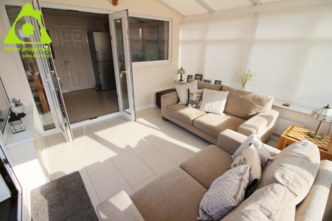61 Collingwood Way, Westhoughton, Bolton, BL5 3TS