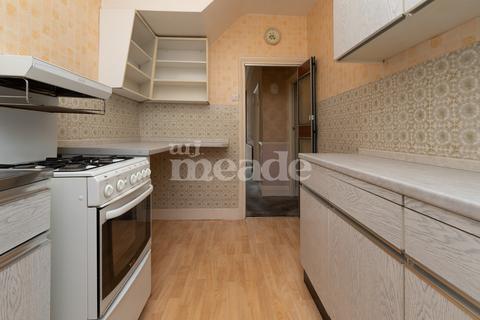 29 Rowden Road, London, E4 8SD