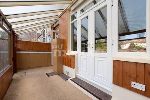 29 Rowden Road, London, E4 8SD