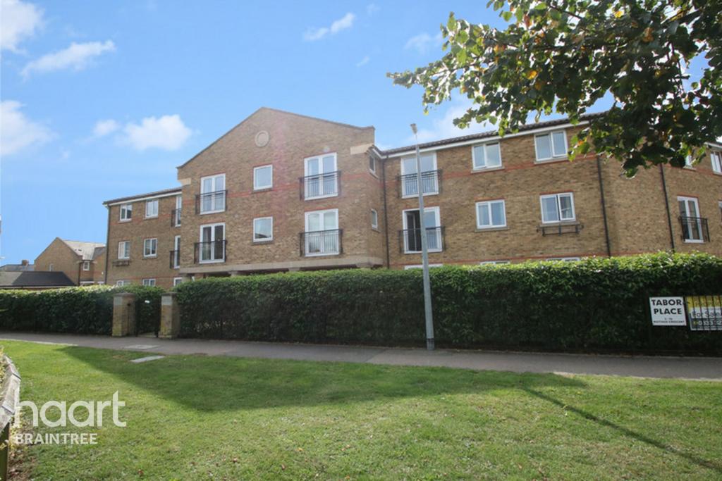 Nottage Crescent, Braintree 2 bed apartment £160,000