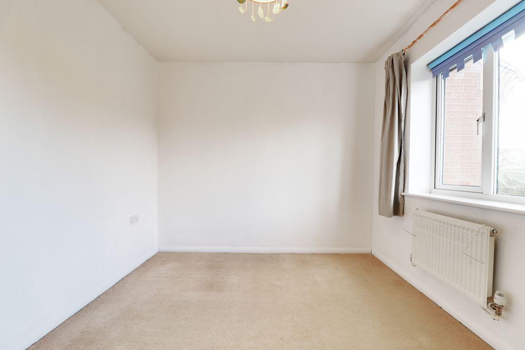 Bedroom 2 (Double)