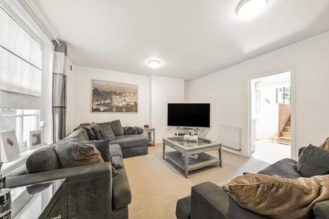 2 bedroom flat for sale, Balham Grove, Balham