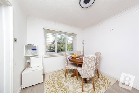37 Earlsfield Drive, Chelmsford, CM2 6SX