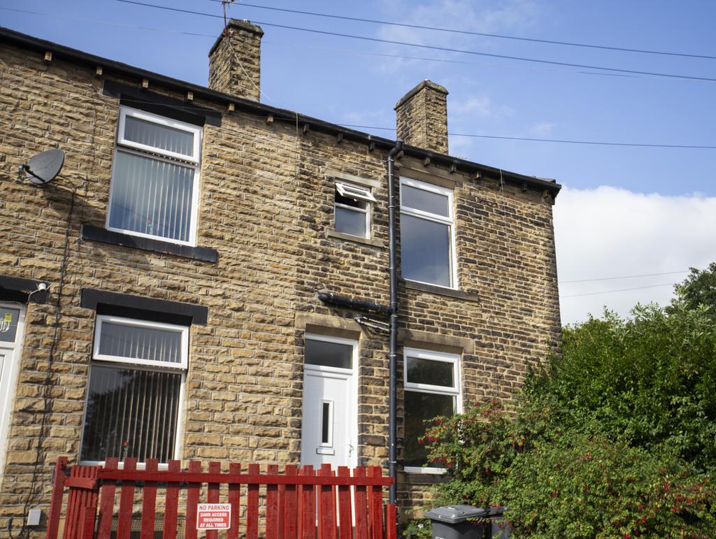 2 Bed Terrace Property