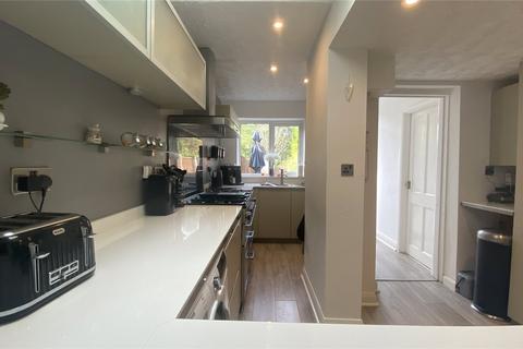 63 Binfield Road, Bracknell, RG42 2AW