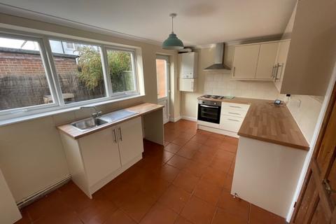 3 bedroom semi-detached house to rent, Sydney Road, Draycott DE72