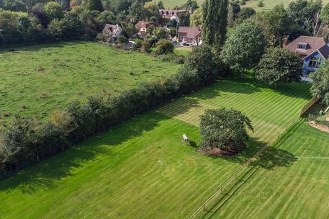 5 bedroom detached house for sale, Wotton End, Ludgershall, Oxon/Bucks Borders