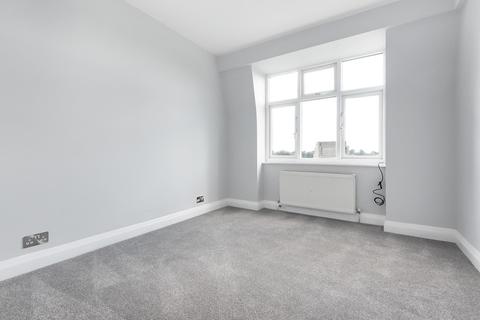 11, Norman Court Upper Sunbury Road, Hampton, TW12 2DN