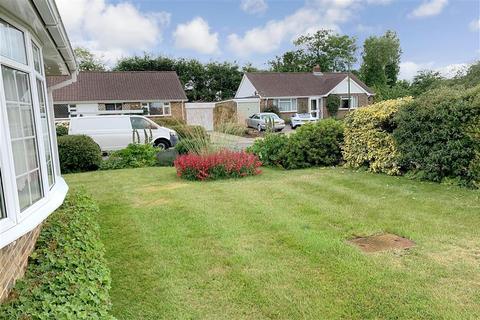 7 Barn Close, Wick, Littlehampton, BN17 6JU