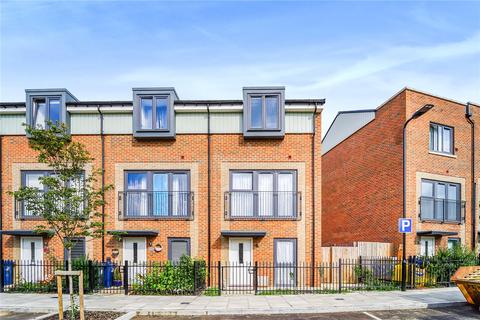14 Lockwood Road, Southall, UB2 4BA
