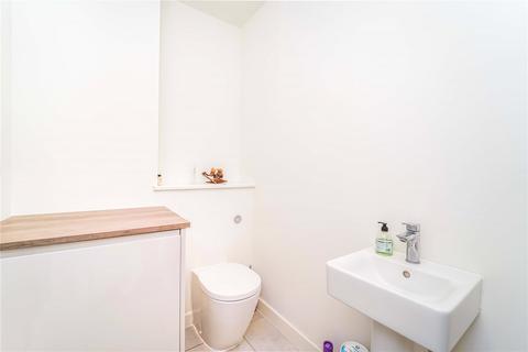 14 Lockwood Road, Southall, UB2 4BA