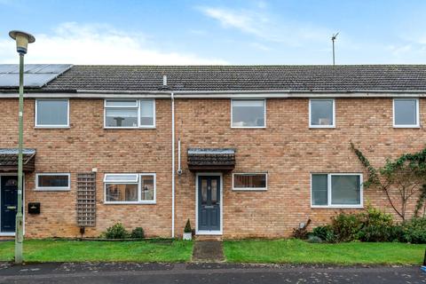 12 Campion Close, Carterton, OX18 3YG
